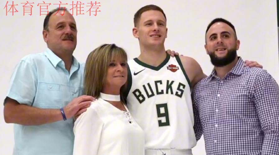 大一场均1.6分，选秀前存款不到4美元，如今成为千万富翁！